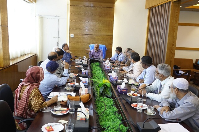 The faculty members from the College of Agricultural Sciences, IUBAT,  Dhaka  calls on BAU VC