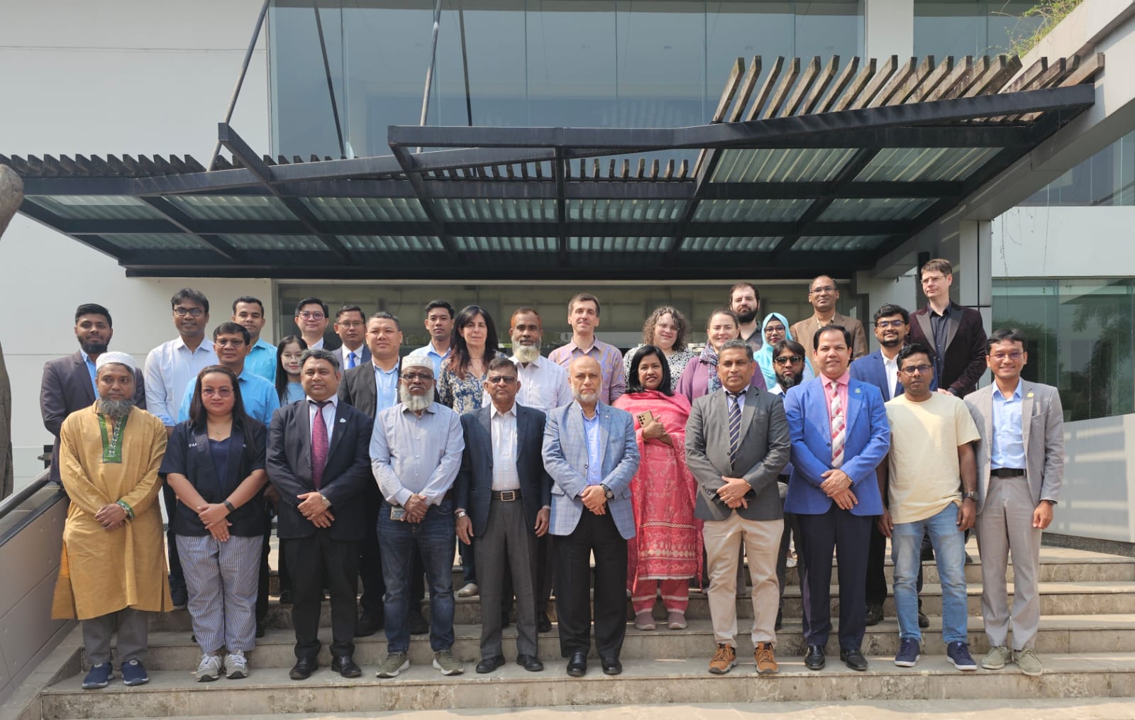 Asian Clusters in Agriculture and Climate Change প্রকল্পের   'Management Meeting of Bangladesh' রাজেন্দ্রপুর ব্র্যাক সিডিএমএ তে শুরু