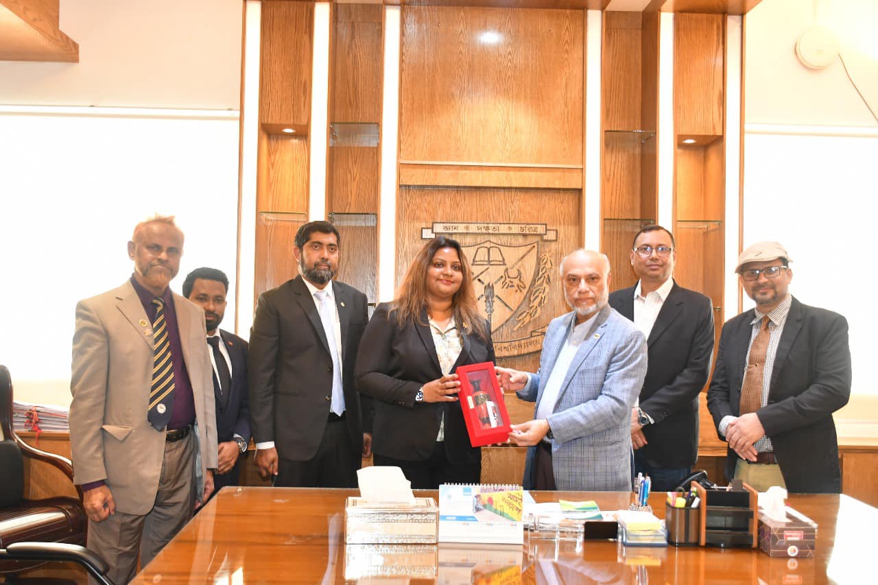 বাকৃবি ভিসির সাথে মালদ্বীপের হাইকমিশনারের সৌজন্য সাক্ষাৎ